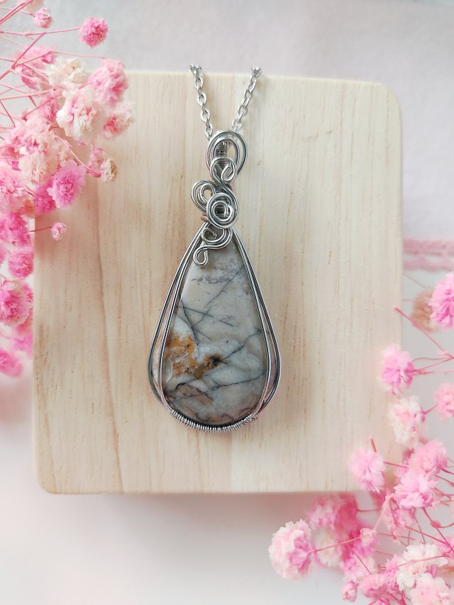 Naszyjnik Jaspis stal chirurgiczna wisiorek handmade wirewrapping