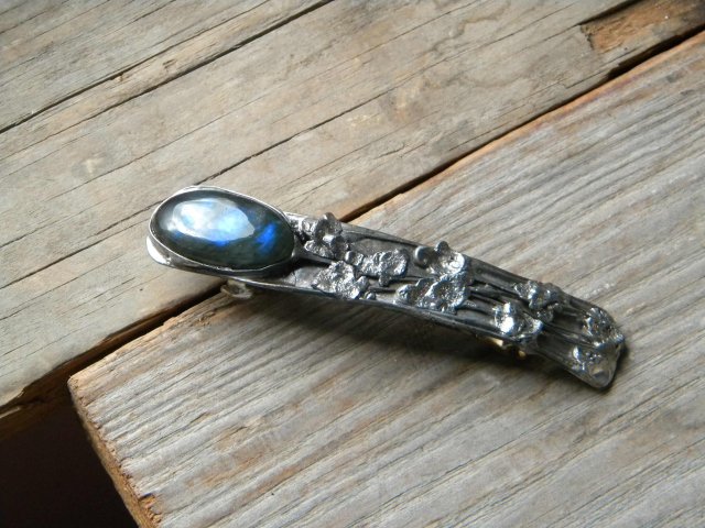 Niebieski labradoryt  - klamra