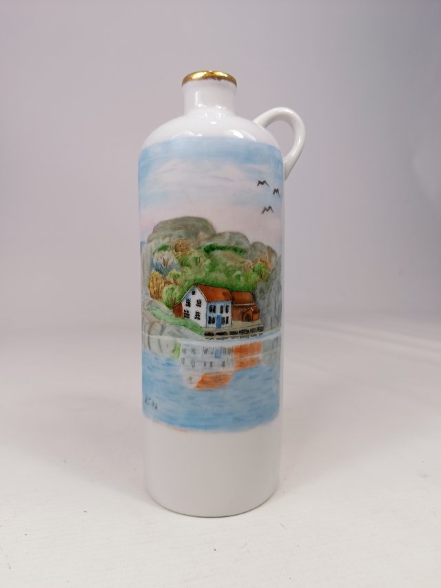 Porcelanowa butelka, vintage