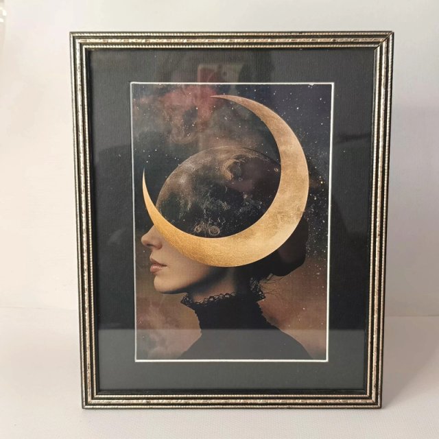 Grafika w ramce "Książkowa dama" paspartu vintage