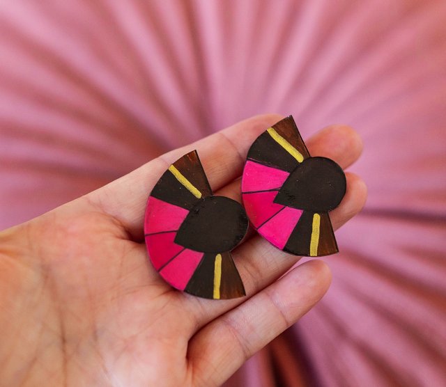 Klipsy geometryczne czekolada z maliną