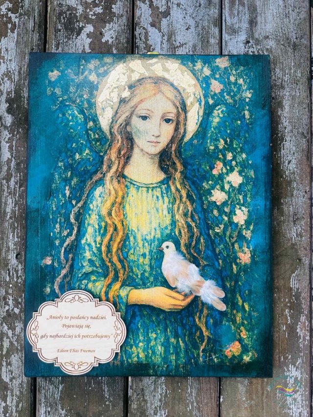 Anioł na desce 30 x 42 cm – z gołębiem i przesłaniem serca, życzenia