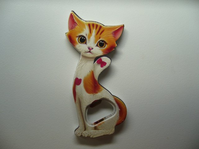 OTWIERACZ DO BUTELEK MAGNES NA LODÓWKĘ KOTEK