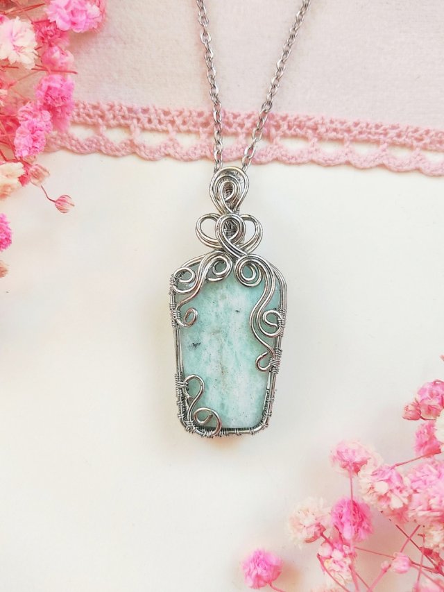 Naszyjnik Amazonit stal chirurgiczna wisiorek handmade wirewrapping