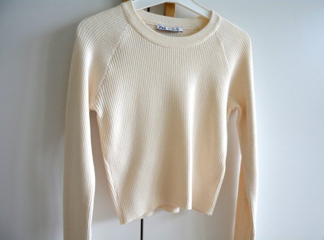 Sweter krótki