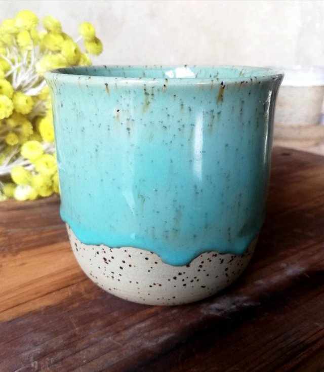 PIĘKNA KAMIONKOWA CZARKA DO KAWY 300 ML miętowy kubek ceramiczny HAND-MADE UŻYTECZNY PREZENT ŚWIĄTECZNY designerskie naczynia GAIA