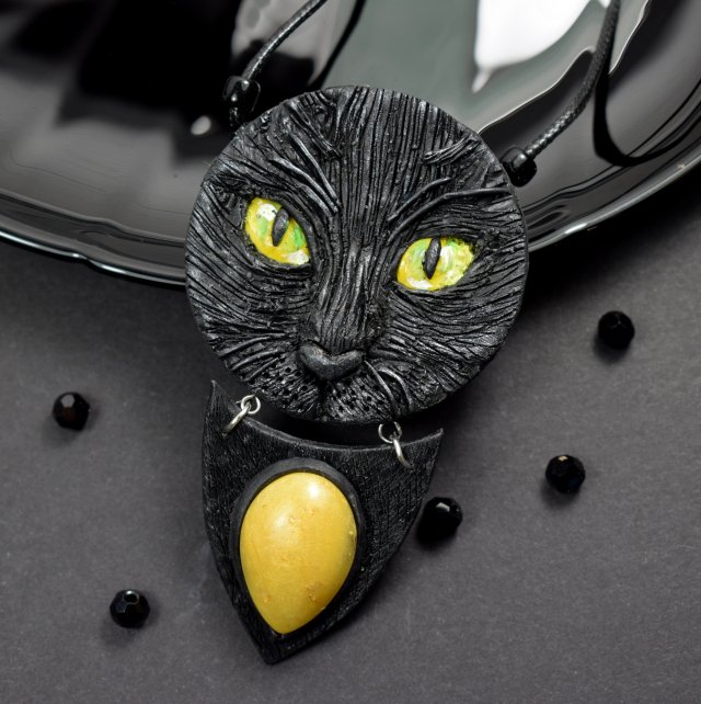 Duży wisior "Czarny Kot"