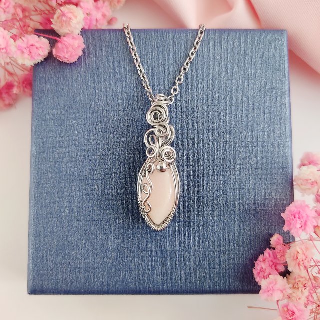 Naszyjnik Jadeit stal chirurgiczna wisiorek handmade wirewrapping