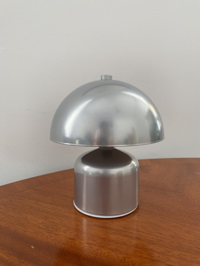 LAMPKA LED