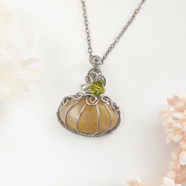 Naszyjnik Dynia Kwarc Rutylowy stal chirurgiczna wisiorek handmade wirewrapping