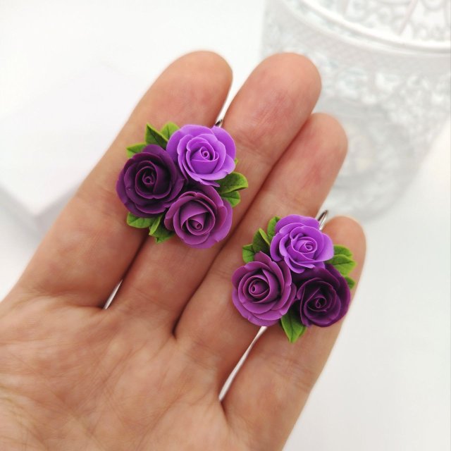 Kolczyki ręcznie robione z różami, fiolet-lila, mini kompozycja, stal nierdzewna, biżuteria Kwiatowa, miniaturowy bukiecik