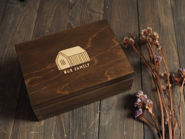 Pudełko personalizowane na zdjęcia ślubne 10x15 cm, kolor do wyboru + grawer