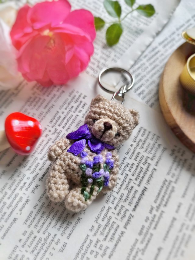 Breloczek Miś Lavender