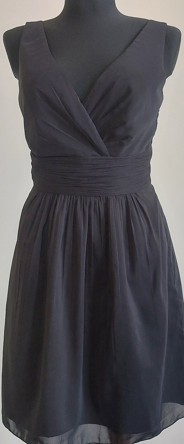 Handmade  czarna sukienka drapowana  S
