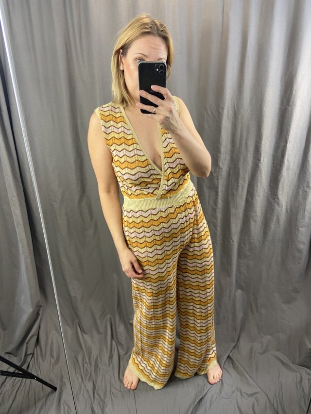 dzianinowy kombinezon