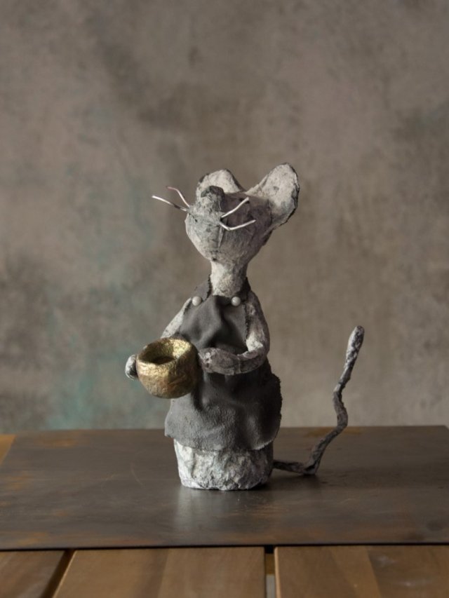 Rzeźba Myszki – Dekoracja Handmade