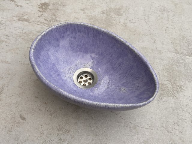 Umywalka ceramiczna do małej łazienki