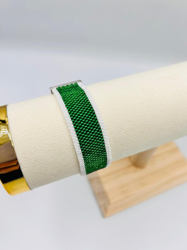 Bransoletka handmade białozielona