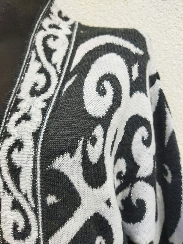 YOUR SIXTH SENSE - ELEGANCKI SWETER