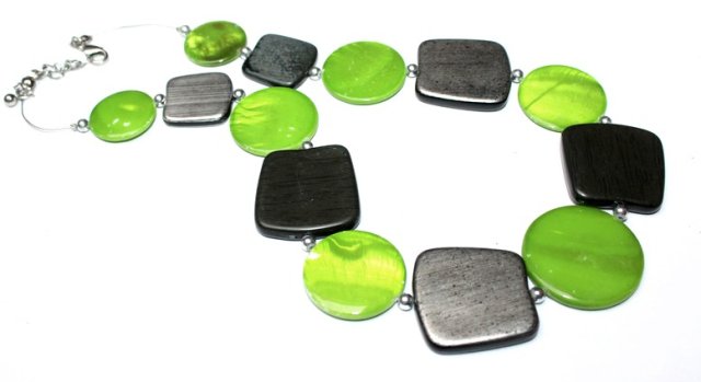 KRÓTKI naszyjnik kolia limonkowe pastylki