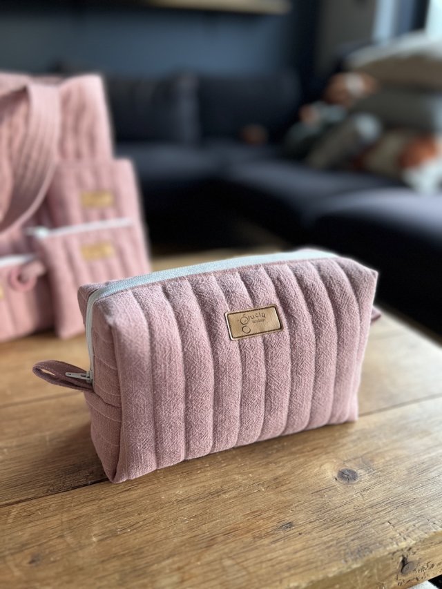 Lniana kosmetyczka box - zgaszony róż