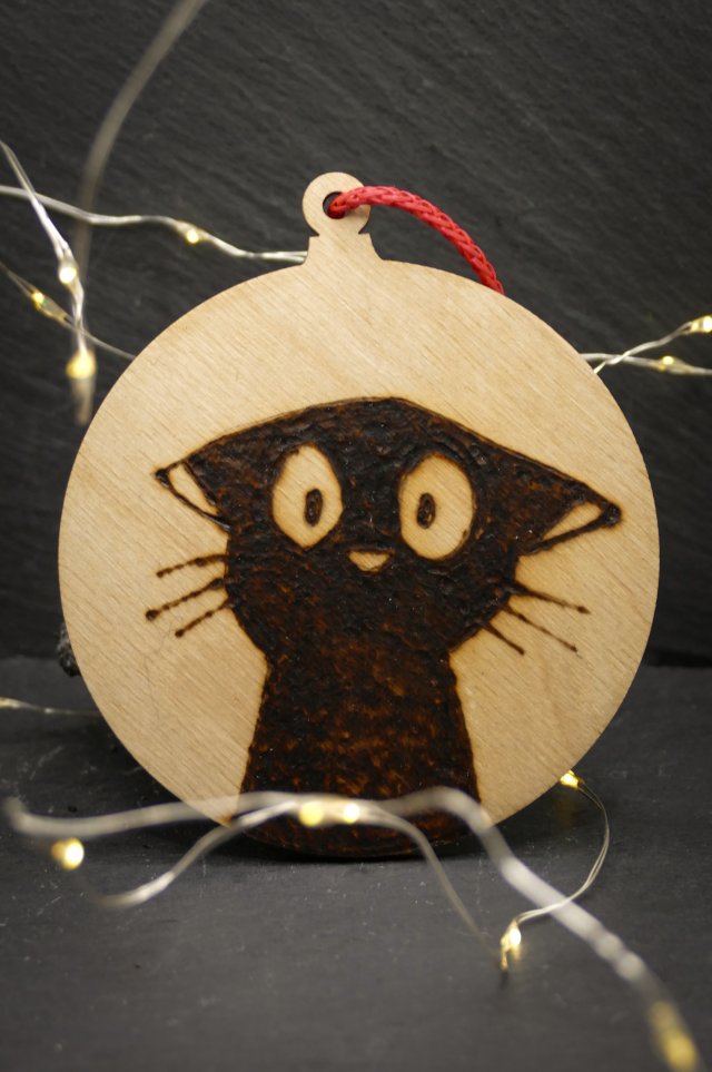 Drewniane wypalane ręcznie bombki - kot 10 - święta, mikołajki, boże narodzenie, prezent, upominek, gwiazdka, zabawne