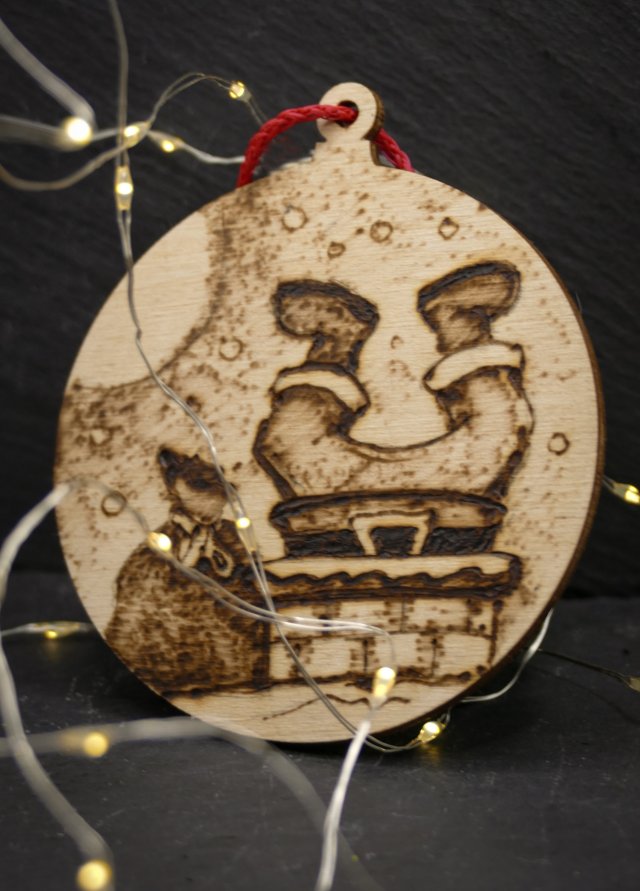 Drewniane wypalane ręcznie bombki - Mikołaj 1 - święta, mikołajki, boże narodzenie, prezent, upominek, gwiazdka, zabawne