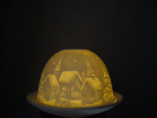 PORCELANOWY LAMPION KRAJOBRAZ ZIMOWY