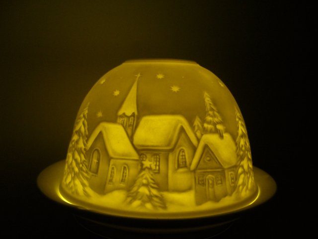 PORCELANOWY LAMPION KRAJOBRAZ ZIMOWY