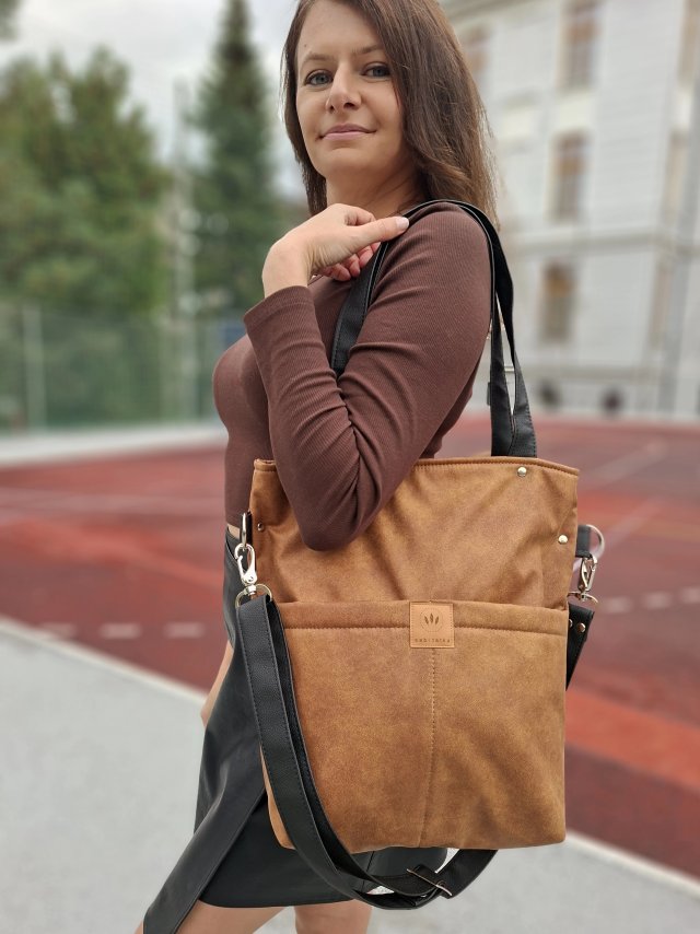 Duża torba z kieszeniami z Brązowego nubuku