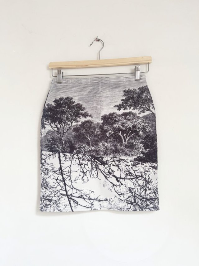 AEON - PIANKOWA SPÓDNICA - 34