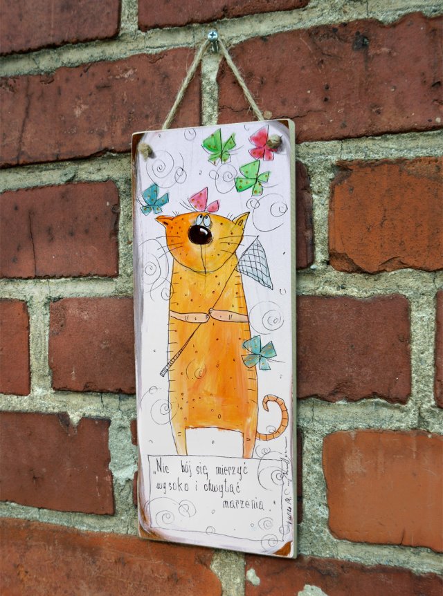 Deseczka z sentencją "Nie bój się mierzyć wysoko i chwytać marzenia"