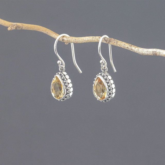 Srebrne kolczyki z cytrynem