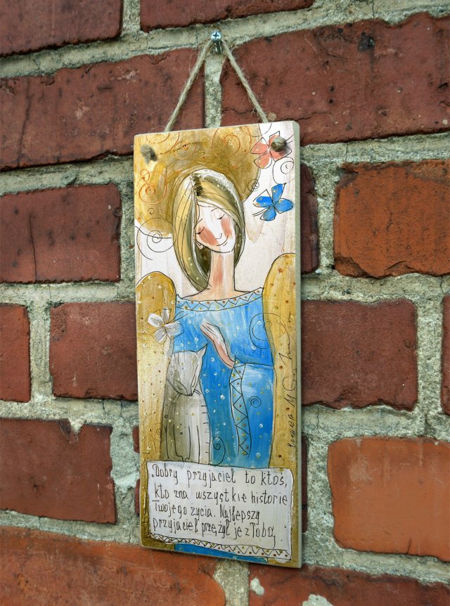 Deseczka z sentencją "Dobry przyjaciel..."