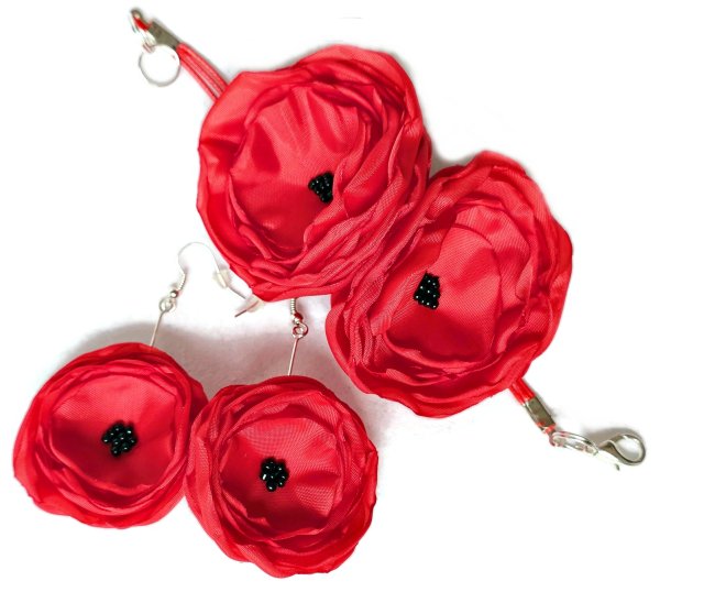 Bransoletka z kwiatkami i kolczyki na wieczór panieński