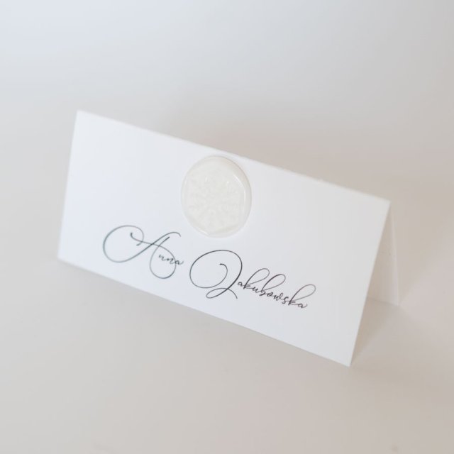 Białe winietki na zimowy ślub 10 sztuk