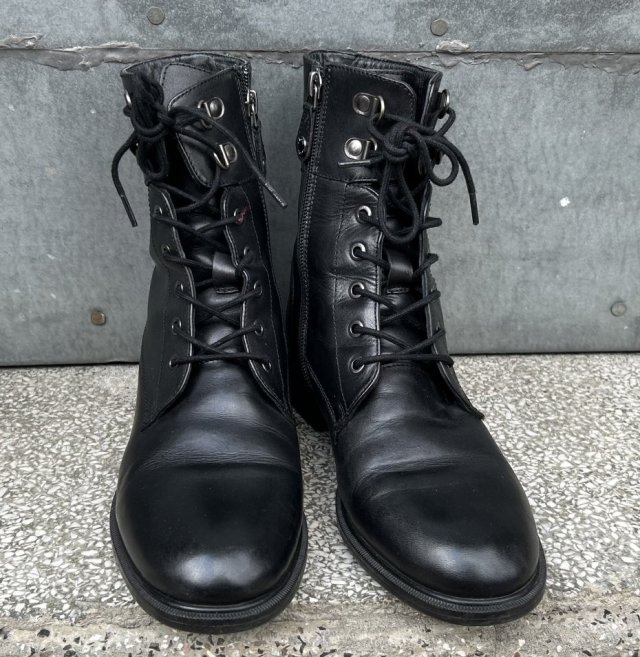 Geox Italian Patent stylowe botki z suwakiem i wiązaniem rozmiar 37/37,5