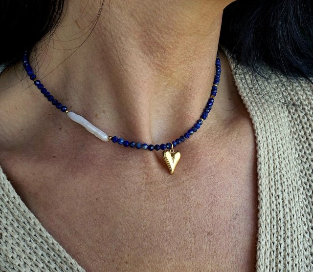 naszyjnik naturalnych lapisów lazuli I perły hodowlanej