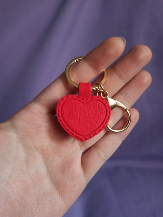 Brelok w kształcie serca różne kolory