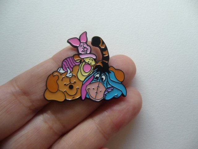 PIN PRZYPINKA BROSZKA KUBUŚ PUCHATEK I PRZYJACIELE