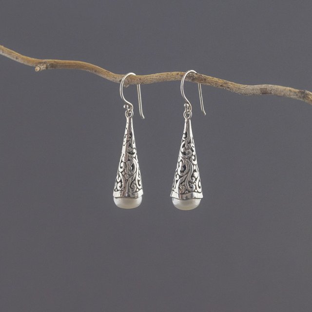 Srebrne kolczyki z perłami