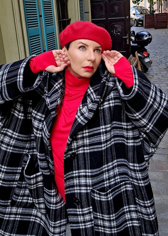 OVERSIZE LUNE KRATA BY MOMO