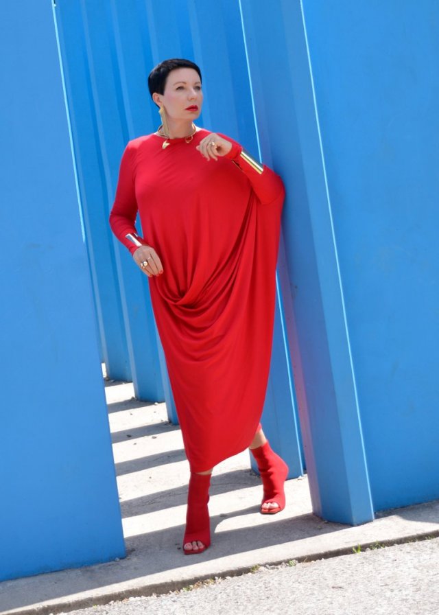 SUKIENKA ASYMETRYCZNA WODA red