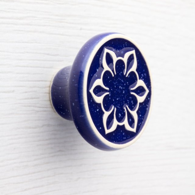 Ceramiczna gałka do mebli ciemnoniebieska nakrapiana, wz.2