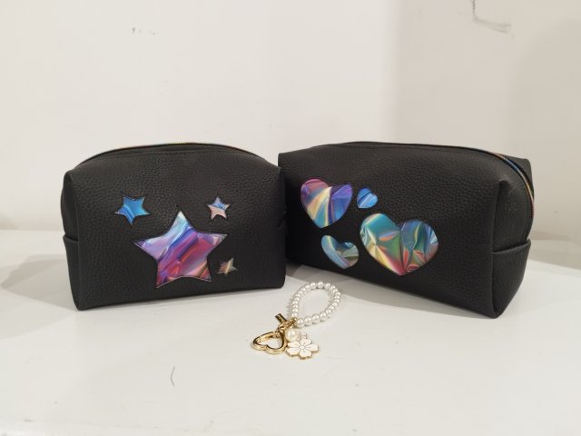 Kosmetyczka damska, kufelek