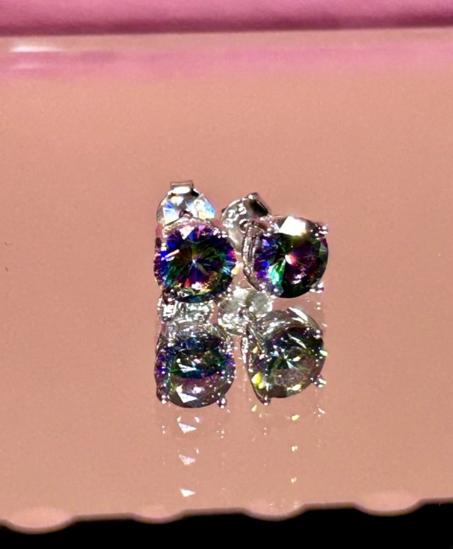 ❦❦ mystic topaz ❦❦