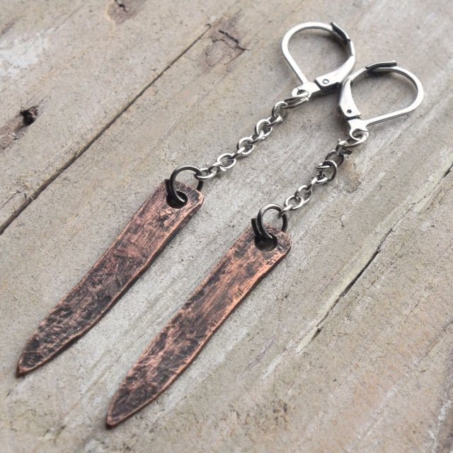 Kolczyki z kutej, oksydowanej miedzi /67/