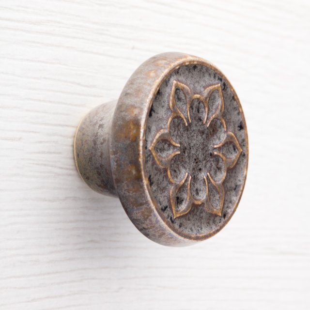 Gałka do mebli złoto-brązowa wz.2