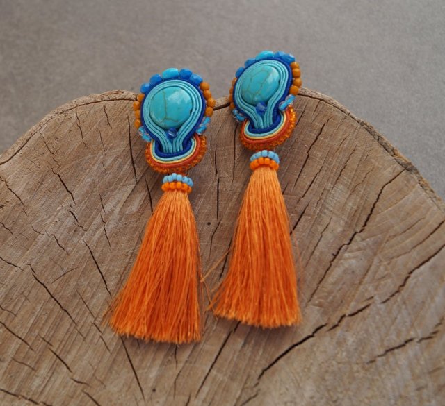 Kolczyki sutasz z pomarańczowym chwostem i niebieskim howlitem
