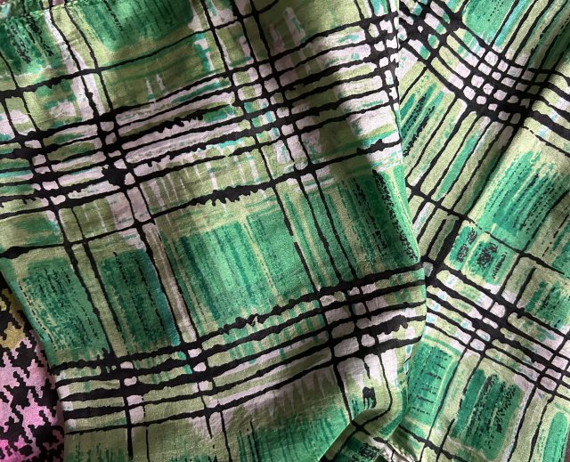 Silk scarf - vintage hand made - szal jedwabny graficzny wzór żywe kontrastowe barwy ręczna praca